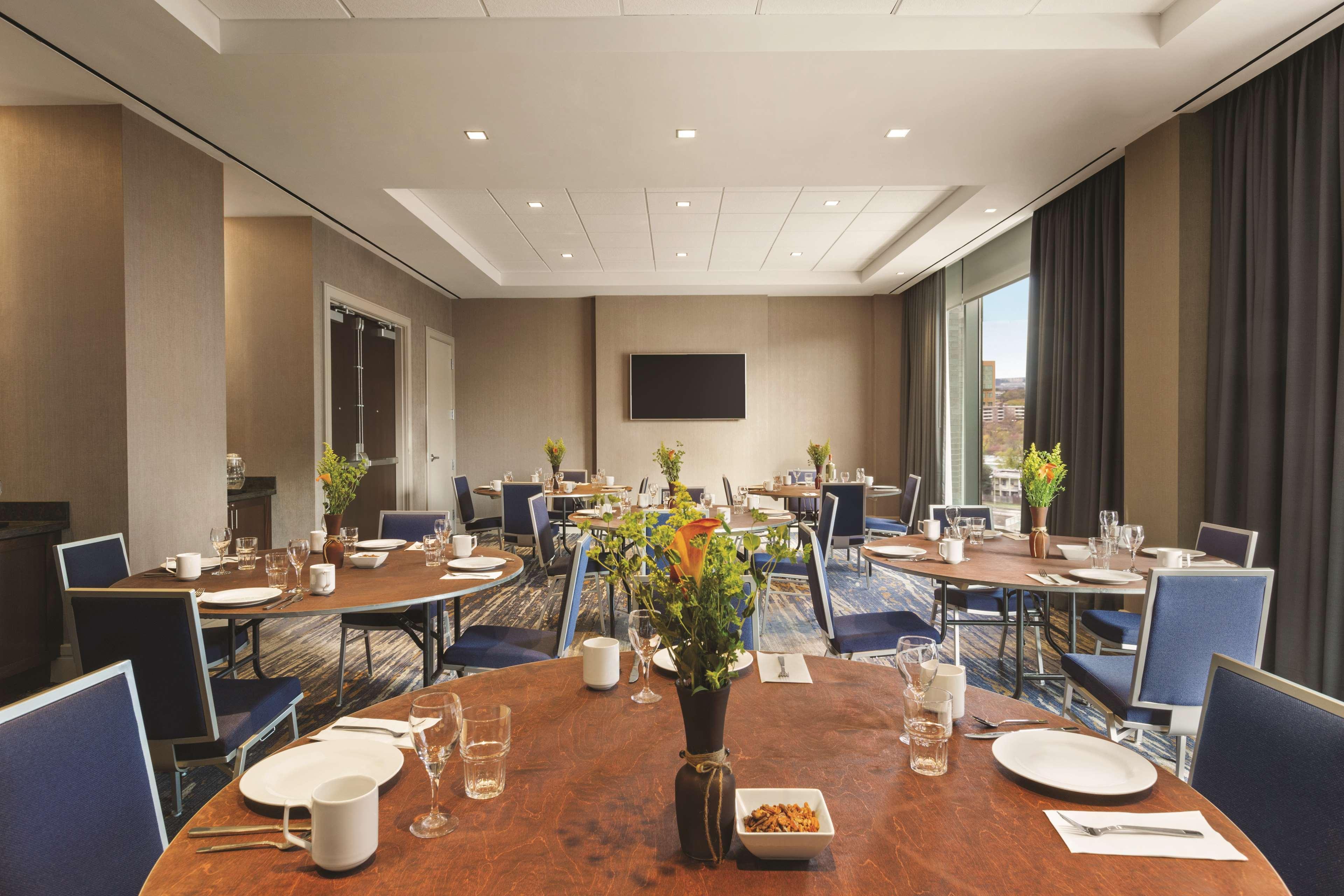Homewood By Hilton Dc Capitol-navy Yard