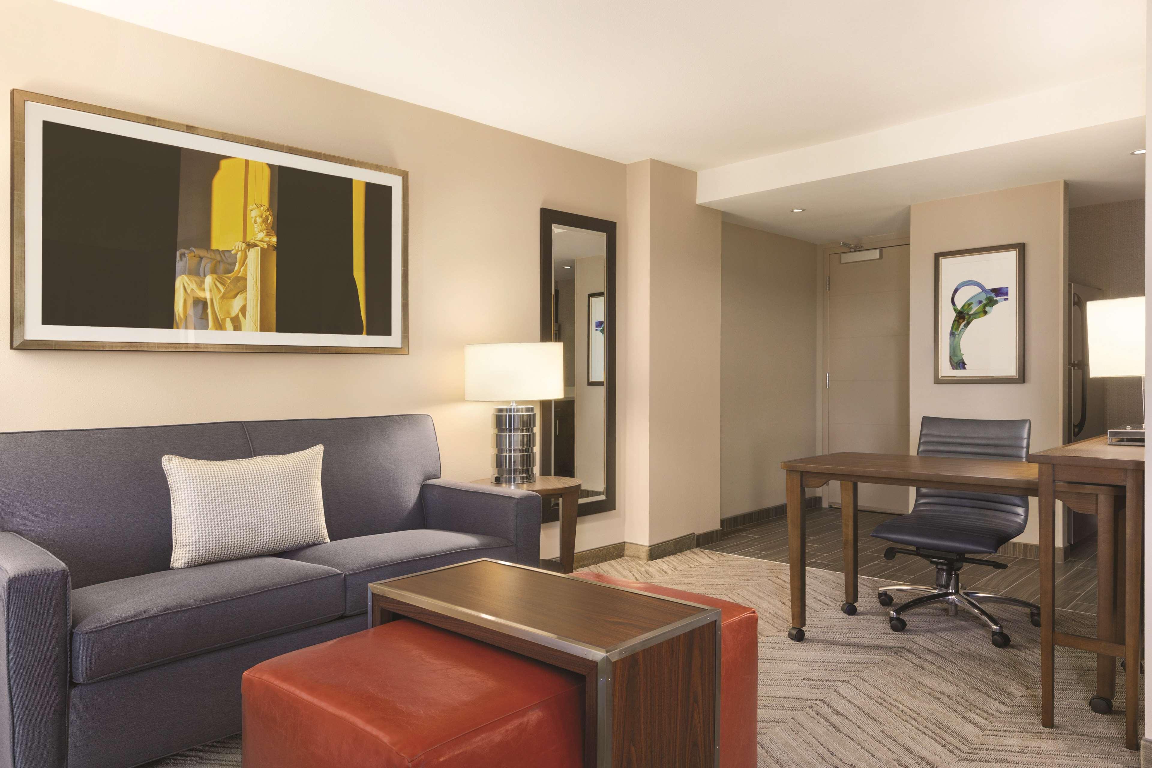 Homewood By Hilton Dc Capitol-navy Yard Hotel