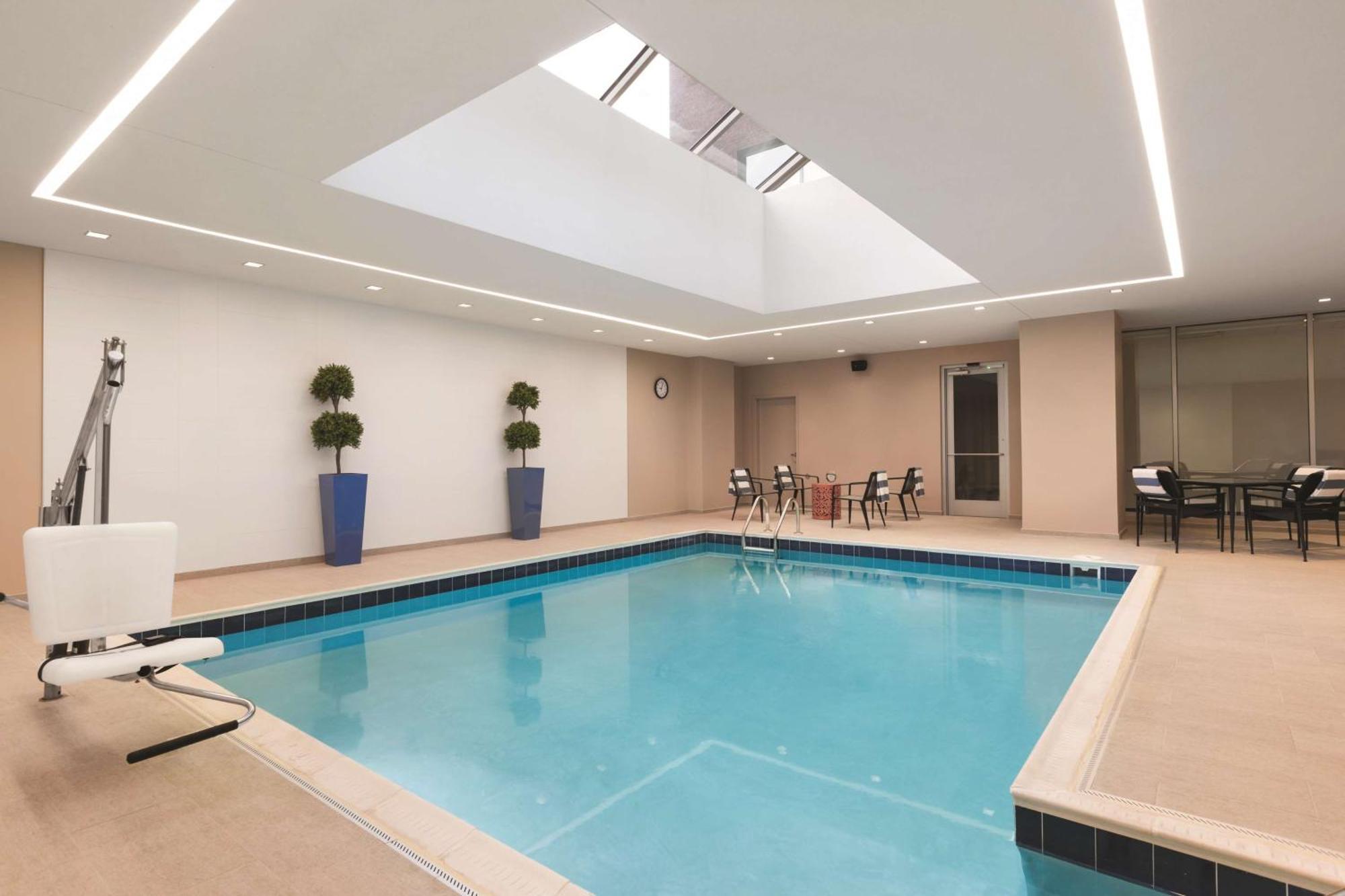 Homewood By Hilton Dc Capitol-navy Yard 3*